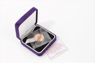 Lot 200 - G.B. Elizabeth II Gold Sovereign 2012 UNC (1 coin)