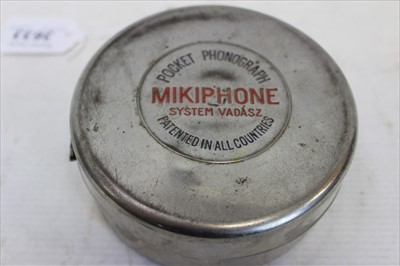 Lot 3633 - Mikiphone Pocket Phonograph