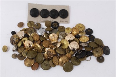 Lot 566 - Collection of British Military buttons to include Brass and Bakelite buttons