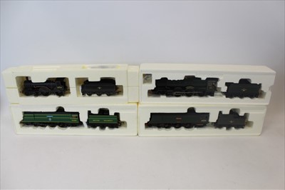 Lot 2727 - Railway Hornby 00 gauge locomotives R2220, R2218, R2831, R2234, all boxed