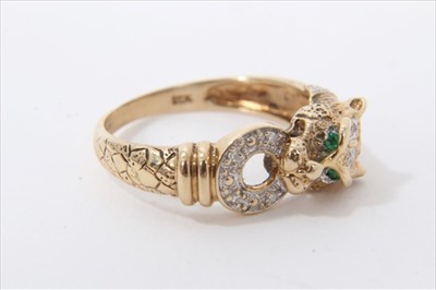 Lot 3293 - Gold 9ct diamond set leopard ring