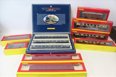 Lot 2744 - Railway Hornby 00 gauge selection of boxed items including The Royal Scotsman (3 coach set) R089, plus other wagons and coaches and some mainline wagons (qty)