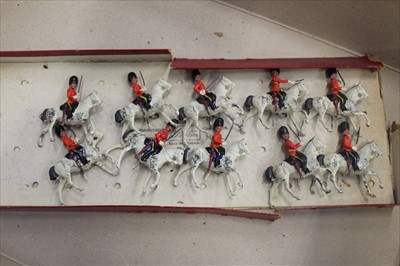 Lot 336 - Britains British army No 429 set of 10 Guards on Horseback in original box
