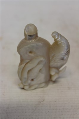 Lot 3629 - Chinese Carved Mother of Pearl Snuff Bottle in the form of Carp