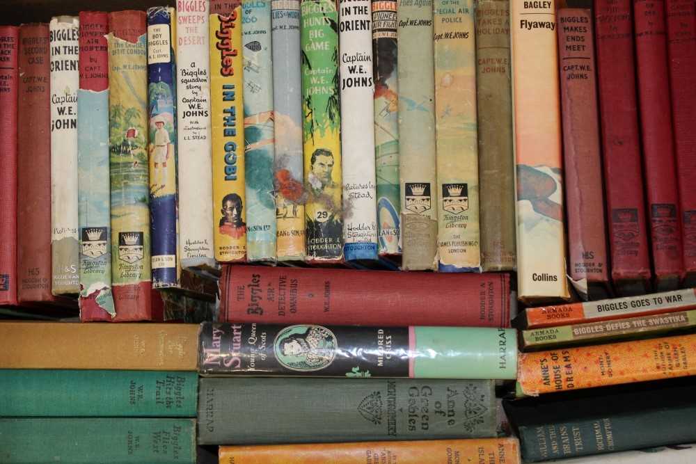 Lot 2462 - Collection of Biggles books to include Anne