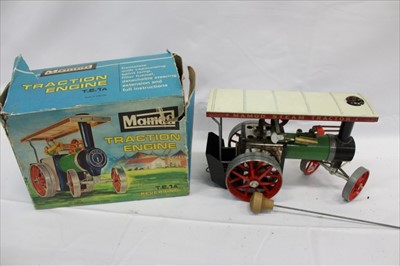 Lot 2935 - Mamod Traction Engine TE1A boxed plus a Momod Lumber Wagon LW1 also boxed