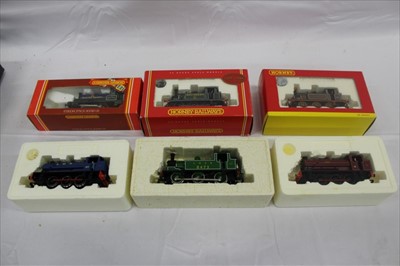 Lot 2818 - Railway Hornby boxed selection of tanks and similar locomotives including R316, R2096, R2151, R255, R2100, R2190