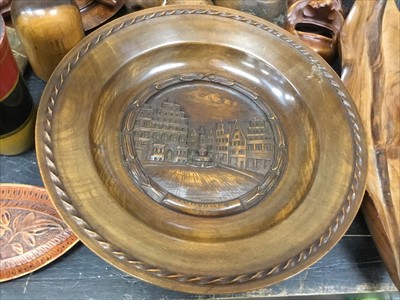 Lot 138 - collection of treen