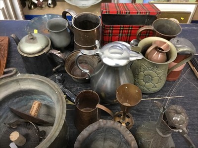 Lot 139 - collection of metalwares