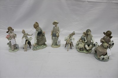 Lot 2193 - Collection of 7 Lladro figures, to include 2 ballet dancers, fisherman, etc