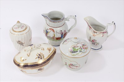 Lot 23 - Late 18th century English porcelain wares, to include a Worcester Chamberlain Stag Hunt pattern sucrier and cover, a milk jug, possibly Chamberlain Worcester, painted with Chinese figures, a New Ha...