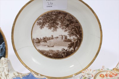Lot 24 - Collection of 18th and 19th century English porcelain, to include a Flight & Barr saucer with painted landscape scene on marbled ground, a further Flight & Barr saucer painted  en grisaille with a...