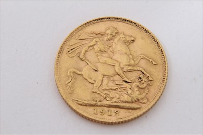 Lot 3475 - George V gold sovereign, 1913