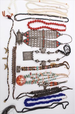 Lot 3498 - Group of costume jewellery and bijouterie to include Eastern necklaces etc