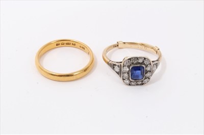 Lot 3199 - Gold 22ct wedding ring and gold 18ct sapphire and diamond ring (2)