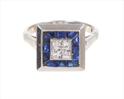 Lot 358 - Art Deco style diamond and sapphire square cluster ring