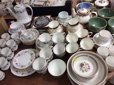 Lot 431 - Quantity various tea ware, other china and ornaments