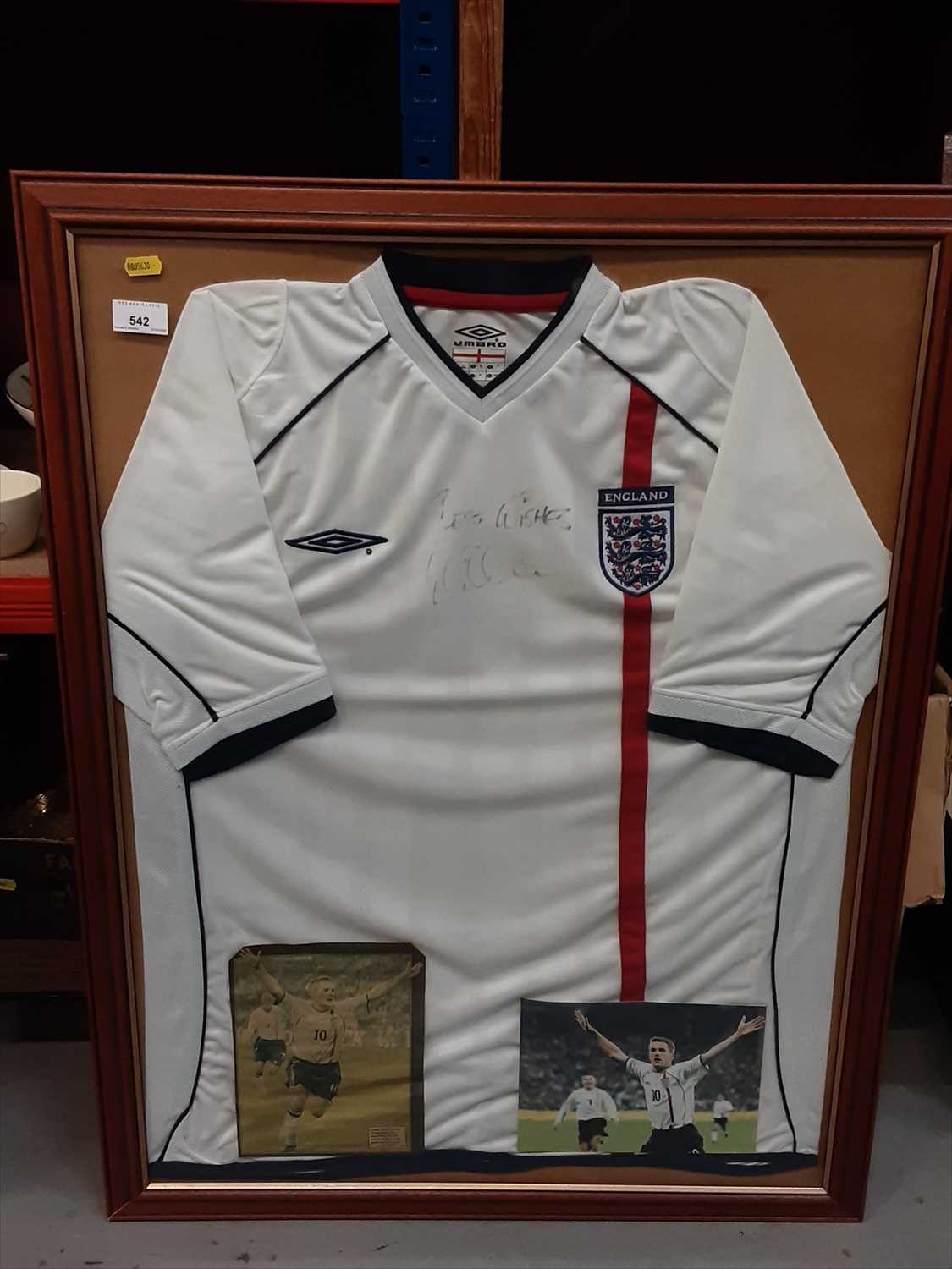 Lot 542 - Michael Owen signed England football shirt with photos