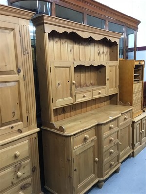 Lot 825 - Pine kitchen dresser