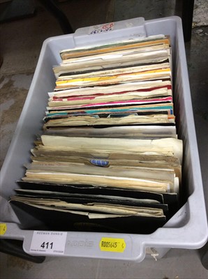 Lot 411 - Box of single records including Otis Redding, Marvin Gaye and Percy Sledge