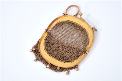 Lot 501 - Gold 9ct mesh evening bag