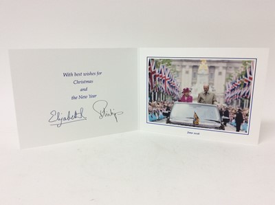 Lot 96 - H.M. THe Queen Elizabeth II signed 2016 Christmas card