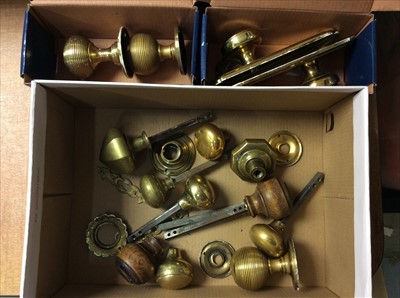 Lot 440 - Collection of Victorian and later brass door handles