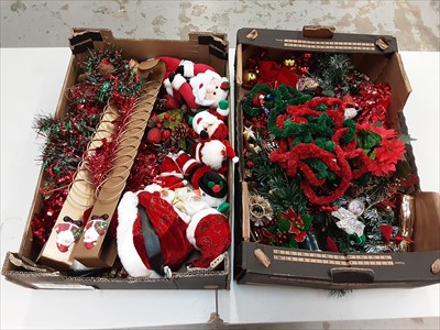 Lot 508 - 2 boxes of Christmas decorations