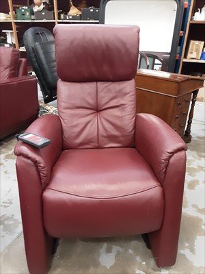 Lot 922 - Contemporary Himmola electric reclining armchair