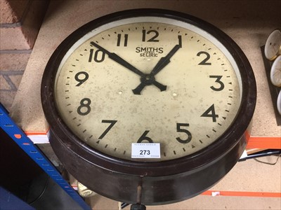 Lot 273 - Smiths 'Sectric' Bakelite Wall clock