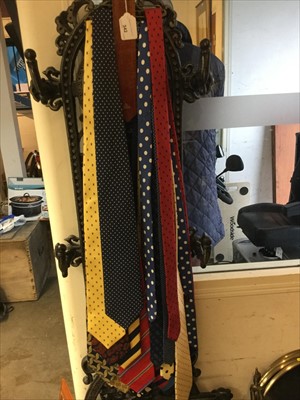 Lot 342 - Group of good quality Gentleman's silk ties