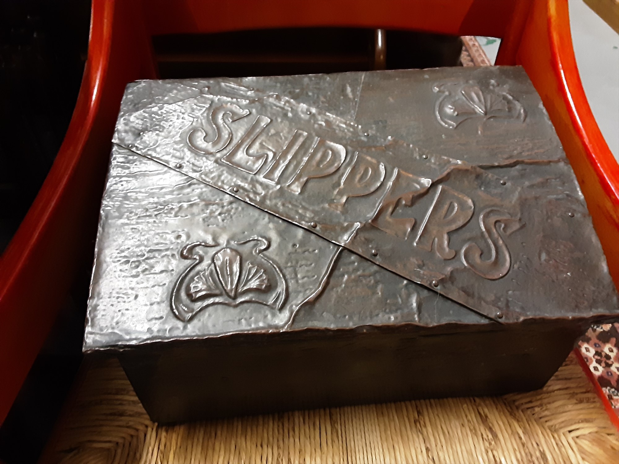 Slipper Box Lot 113 - Copper slipper box