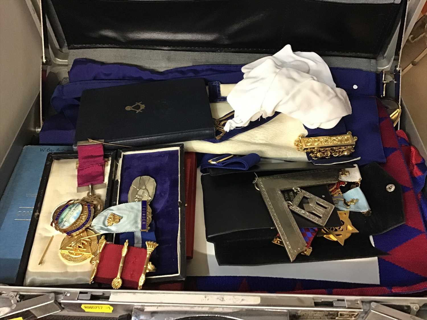 Lot 98 - Case of Masonic sashes, medals etc