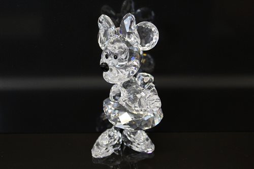 Lot 2094 - Swarovski crystal Disney Showcase figure -...