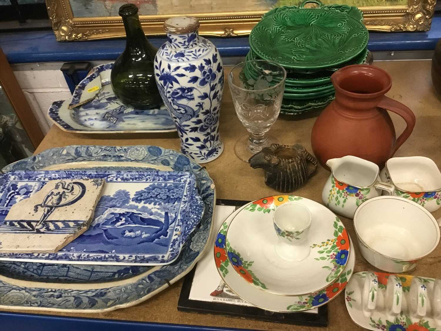 Lot 199 Group of various ceramics and glass,