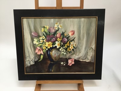 Lot 61 - Manner of Vernon Ward, 20th century oil on canvas laid on board - still life of spring flowers in a vase, framed