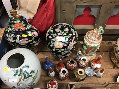 Lot 34 - Collection of 20th century Japanese satsuma vases, other oriental porcelain and similar pieces