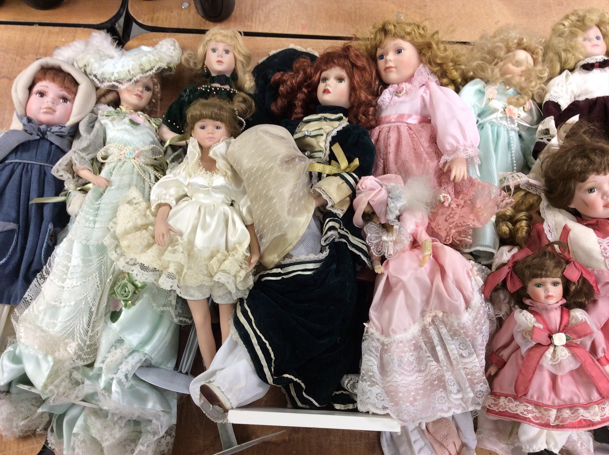 leonardo collection porcelain dolls