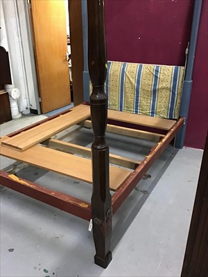 Lot 888 - Four poster bed in the antique style