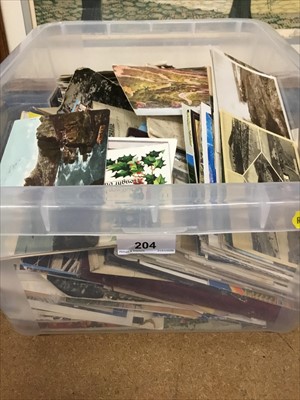 Lot 204 - Plastic tub containing a large quantity of assorted postcards
