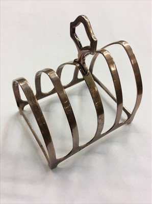 Lot 687 - Silver toast rack