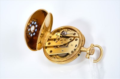 Lot 574 - 19th Century French ladies gold fob watch