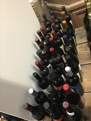 Lot 39 - Thirty bottles of assorted red wines - French and Italian