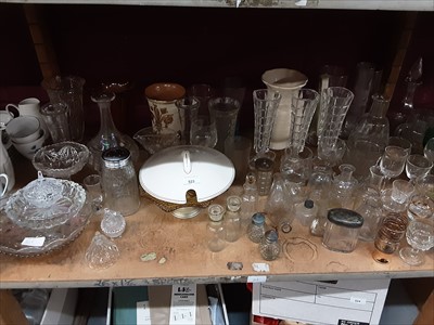 Lot 523 - Large quantity of mixed decorative ceramics and glassware