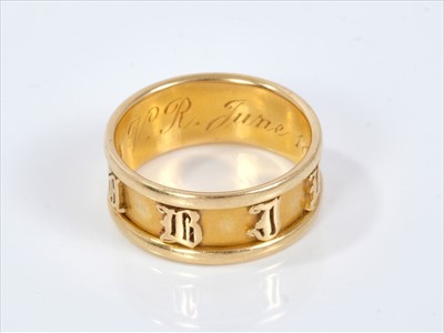 Lot 387 - Unusual Victorian 18ct gold Golden Jubilee Royal commemorative ring