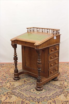 Lot 1276 - Late 19th century oak davenport desk