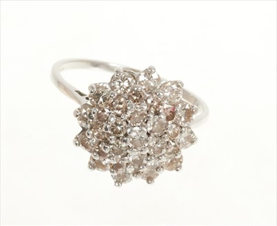 Lot 466 - 18ct white gold diamond cluster ring 1.3cts