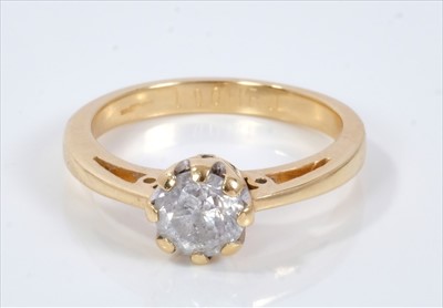 Lot 469 - An 18ct yellow gold diamond single stone ring estimated to weigh approximately 0.80ct