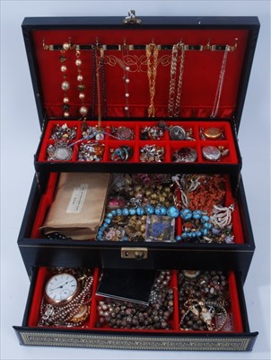 Lot 28 - Box of antique and vintage costume jewellery to include Scottish agate jewellery, Victorian white and yellow metal lockets, coral necklace, white gold mounted hematite bead necklace, packets contai...