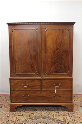 Lot 1342 - 19th century mahogany linen press